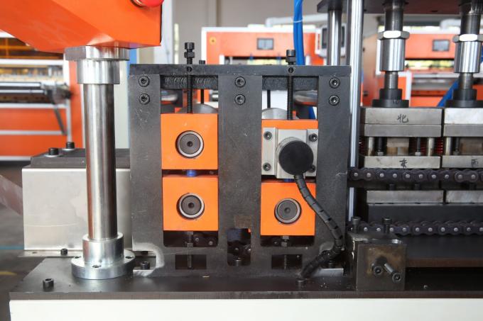 220V / 380V Pocket Filter Making Machine Electric Inner Frame Clinching ...